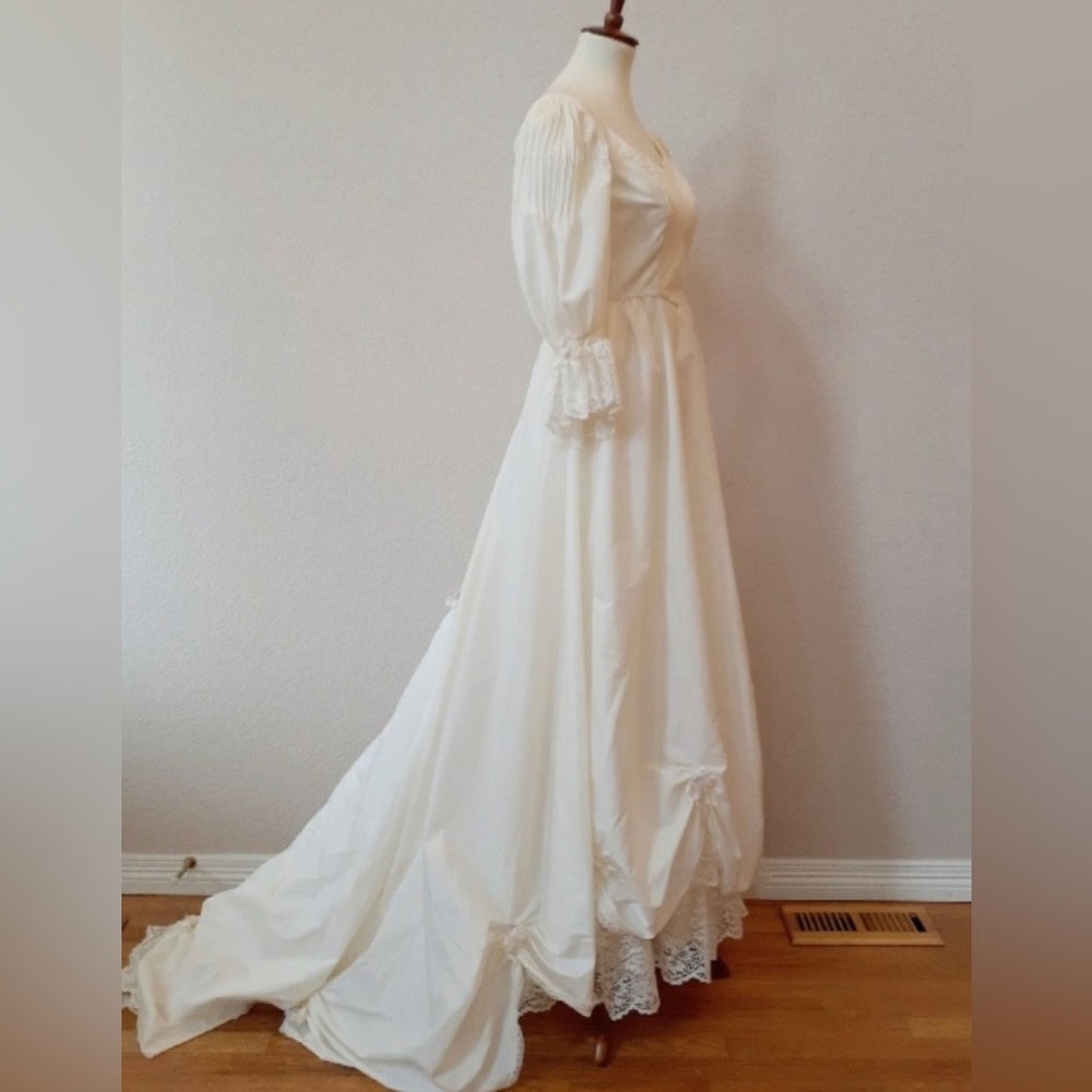 ILGWU vintage Victorian Inspired wedding dress